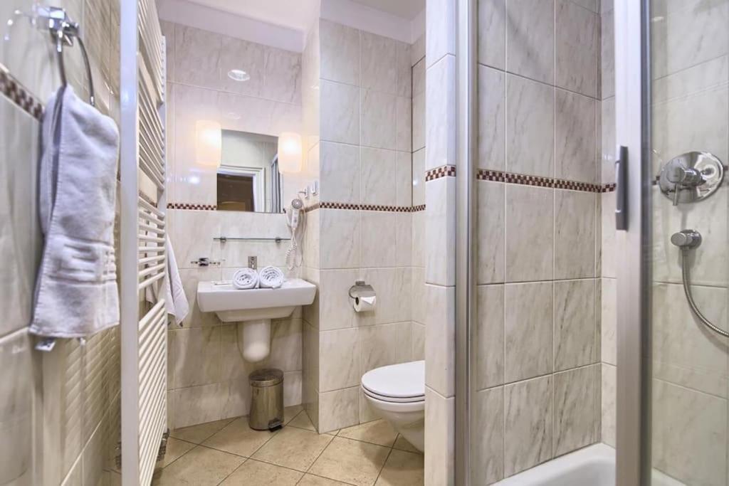 Heritage Haven Charming 3br Center Apartment Prague