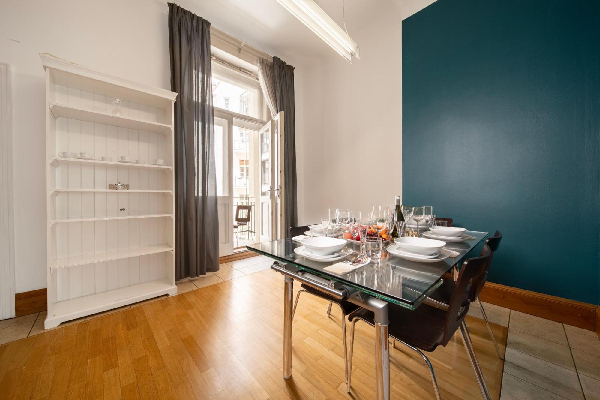 Apartment Heritage Haven Charming 3br Center Prague