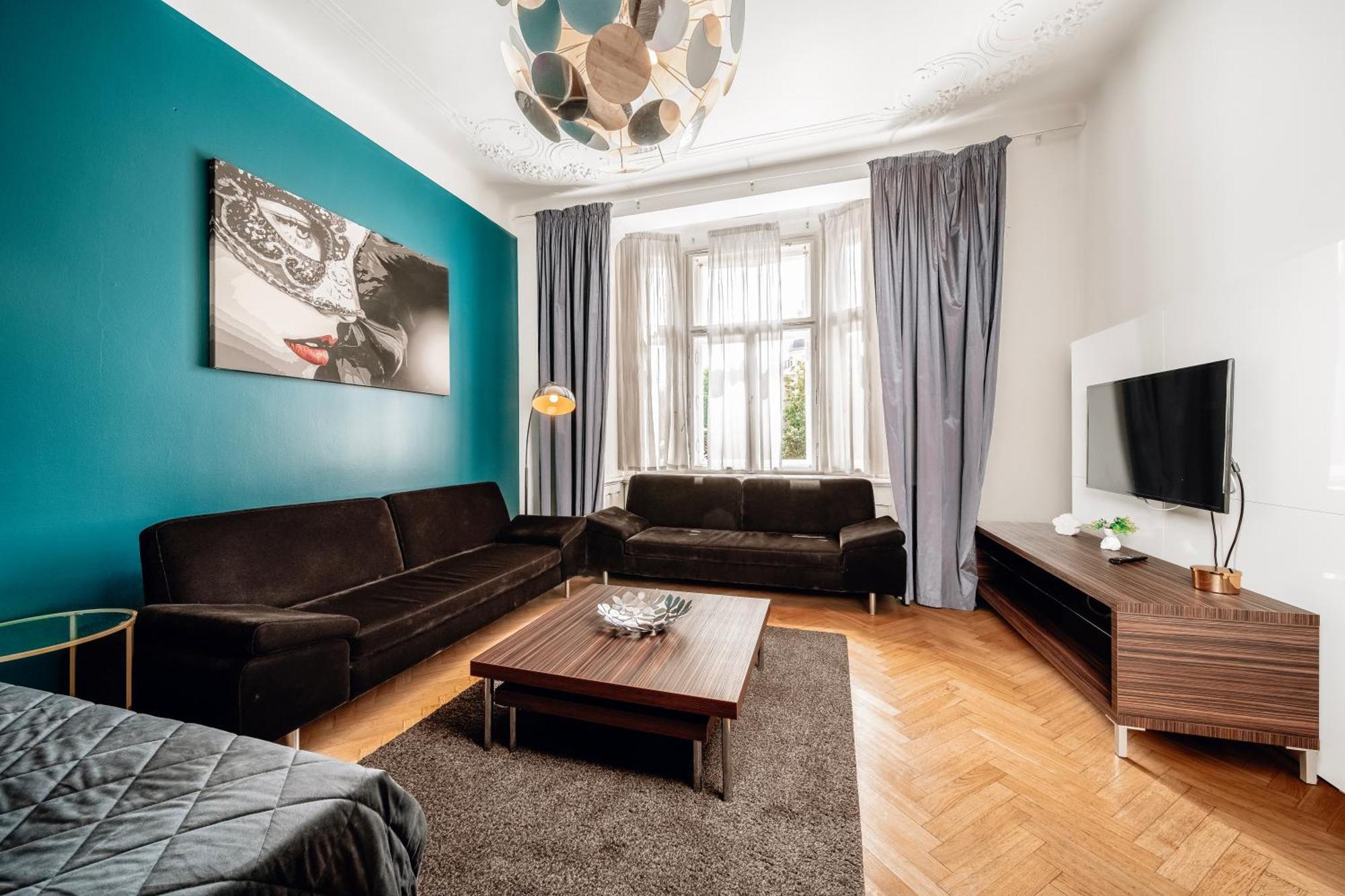 Apartment Heritage Haven Charming 3br Center